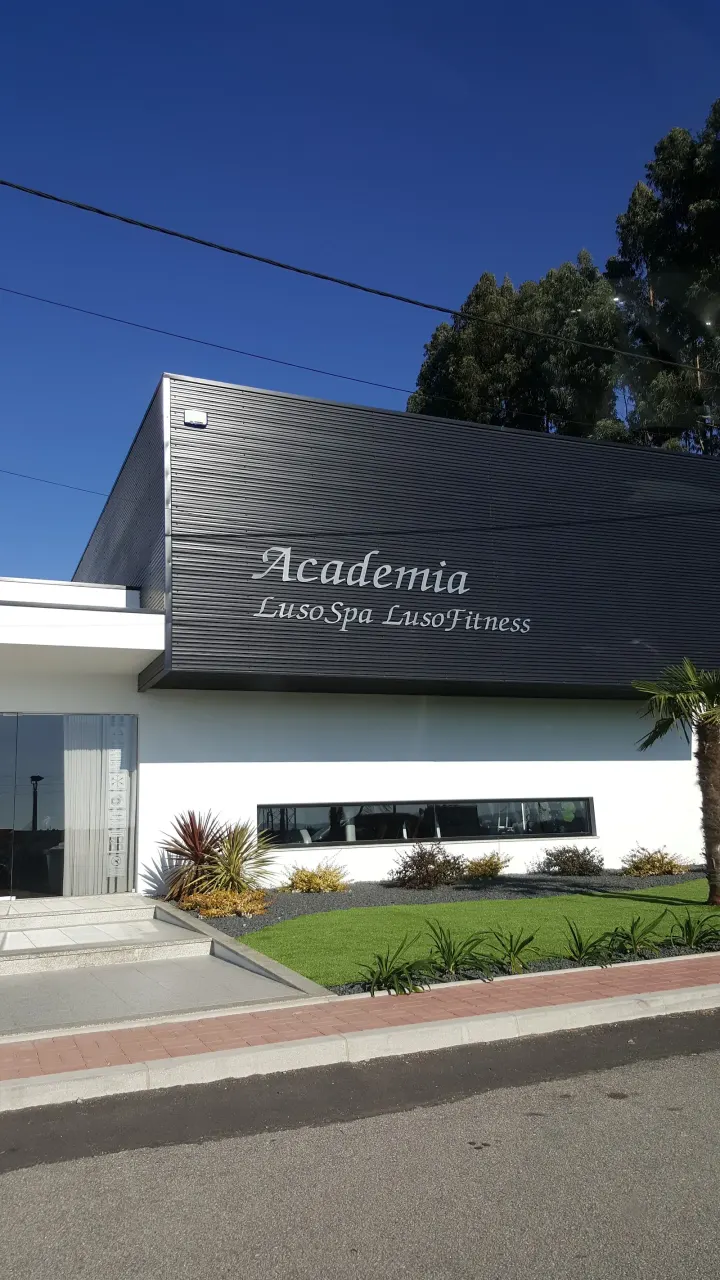 Academia Luso Spa Luso Fitness — Ginásio em Poiares, Vila Nova de Famalicão