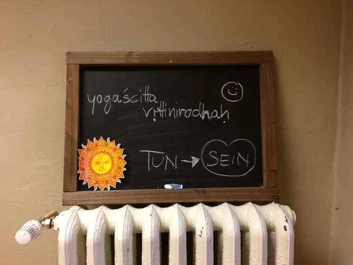 Yogaschule für Meditation — Yoga in Exerzierplatz, Kiel