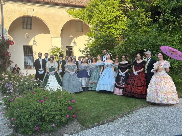 società di danza — danza-studio a Cave, Padova — 2