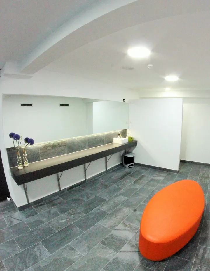 Curves Desamparados — estudio de fitness-studio en Vitoria-Gasteiz — 3