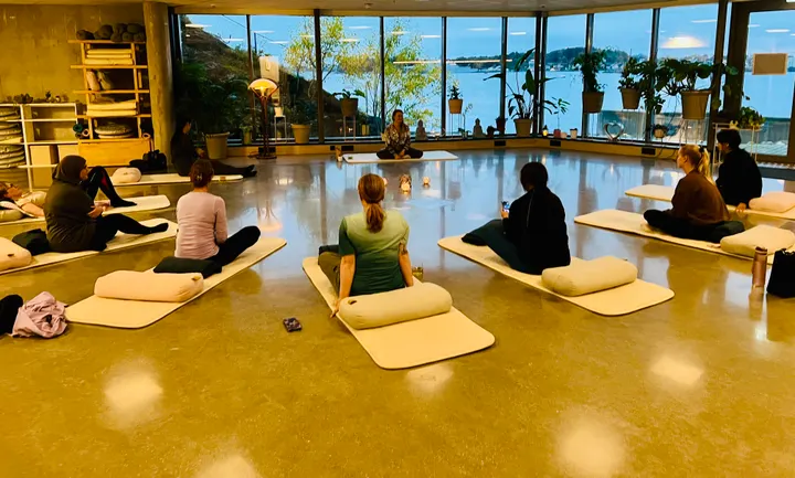 Yoga Stavanger by the Sea at Triangle Studio Stavanger — yoga-studio i Ledaal, Stavanger — 2