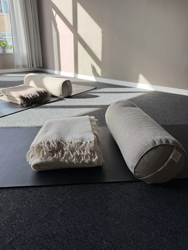Live Yoga, Meditasjon & Mindfulness, Simonsen — yoga-studio i Narvik — 3