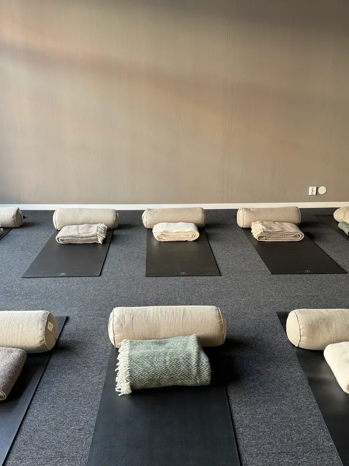 Live Yoga, Meditasjon & Mindfulness, Simonsen — yoga-studio i Narvik — 4