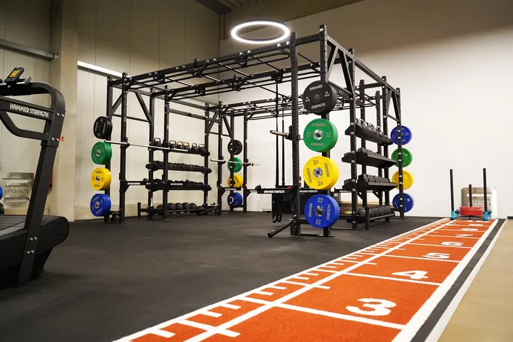 GYM SPORT + SPA — Fitnessstudio in Uetze