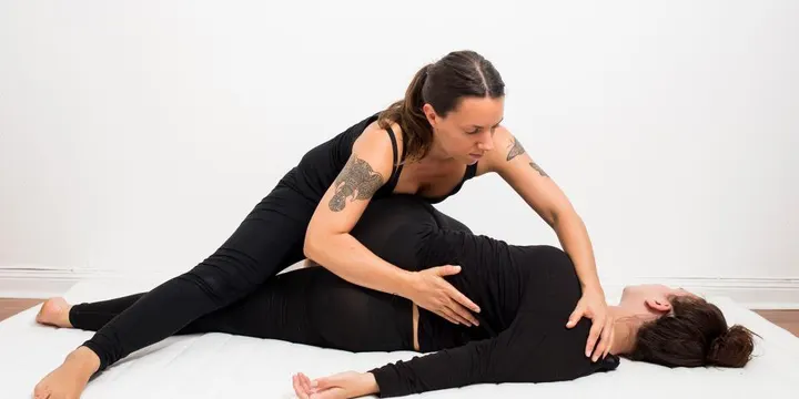 Emmas Ayurveda & stresshantering — yoga-studio in Nacka, Stockholm — 2