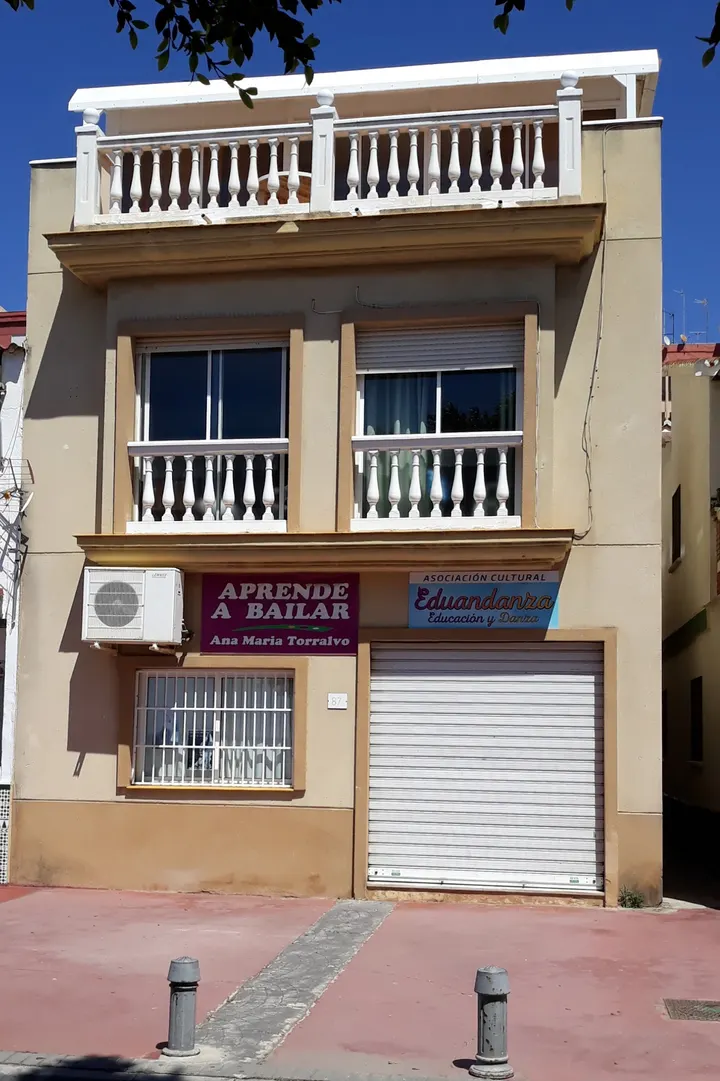 Academia de Baile Ana María Torralvo — baile-studio en Málaga — 4