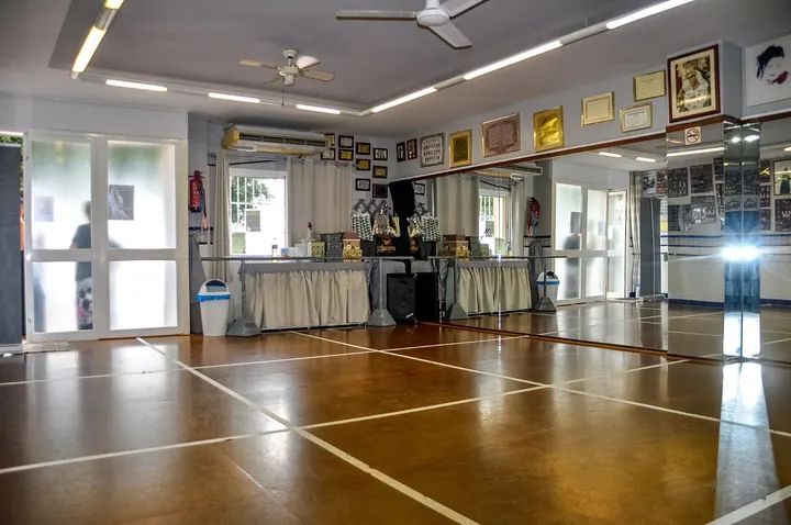Academia de Baile Ana María Torralvo — baile-studio en Málaga — 5