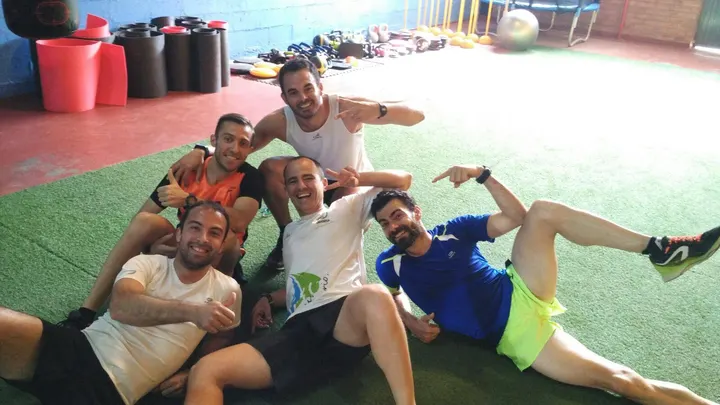 Entrena! Universo Running — entrenamiento funcional-studio en Distrito Norte, Sevilla — 3