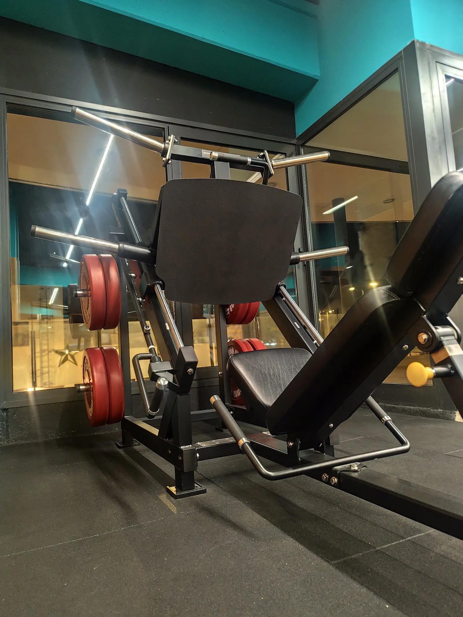 Fitness Atenea Léscala — estudio de fitness-studio en L'Escala — 3