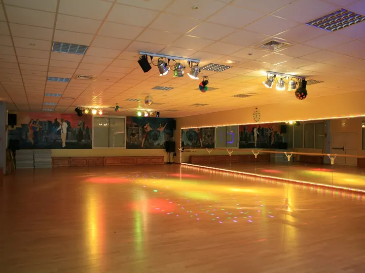 Ecole de danse Mansouri — danse-studio à Dijon — 4