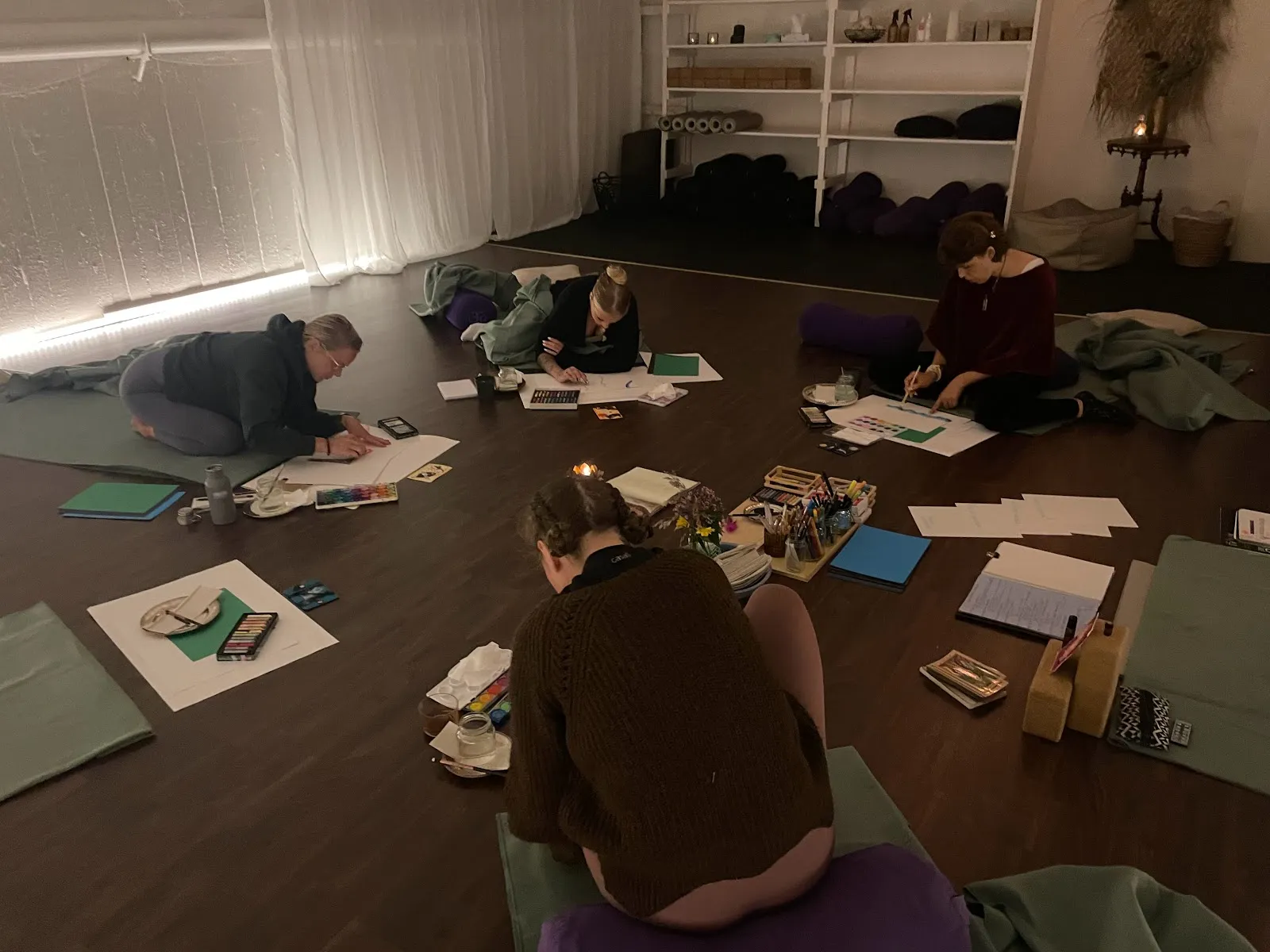 Art Therapy, Holistic Counselling, Mindfulness, Yoga and Reiki at Be Immersive — yoga-studio i Sundbyberg — 4