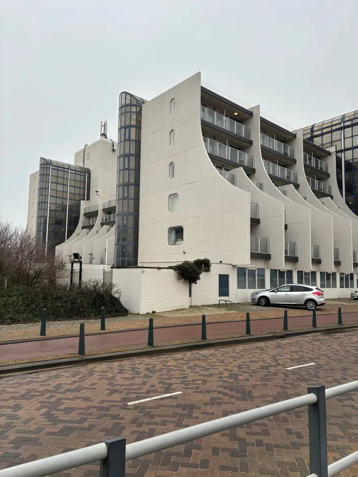 Carlton Sports Health Centre — Herstel in Scheveningen, Den Haag