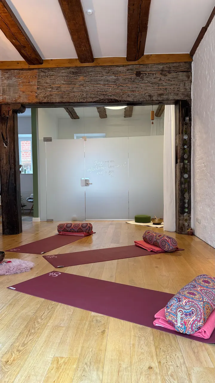 Yoga, AtemMomente Studio für Atem und Bewegung — Yoga in Stadtmitte, Rostock