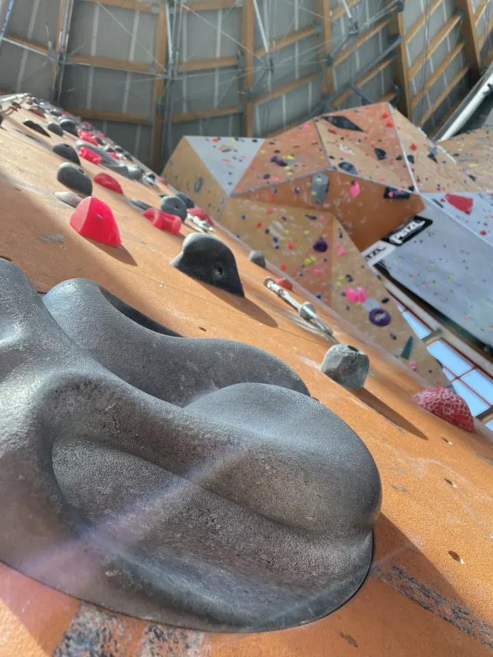 C.A.T. — arrampicata-studio a Borgo San Paolo, Torino — 3