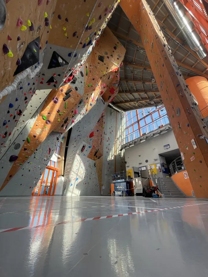 C.A.T. — Arrampicata a Borgo San Paolo, Torino