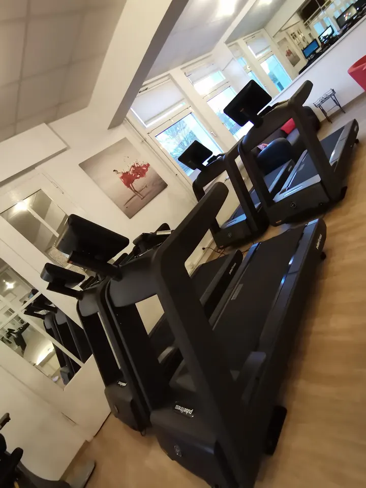 4ever Fit Lady Aktiv Fitnessstudio — fitnessstudio in Essen — 3