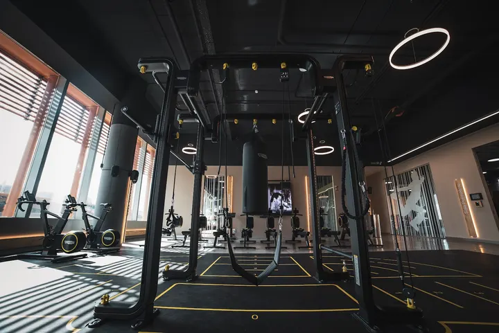 YO10 Sevilla — Estudio de fitness en Triana, Sevilla