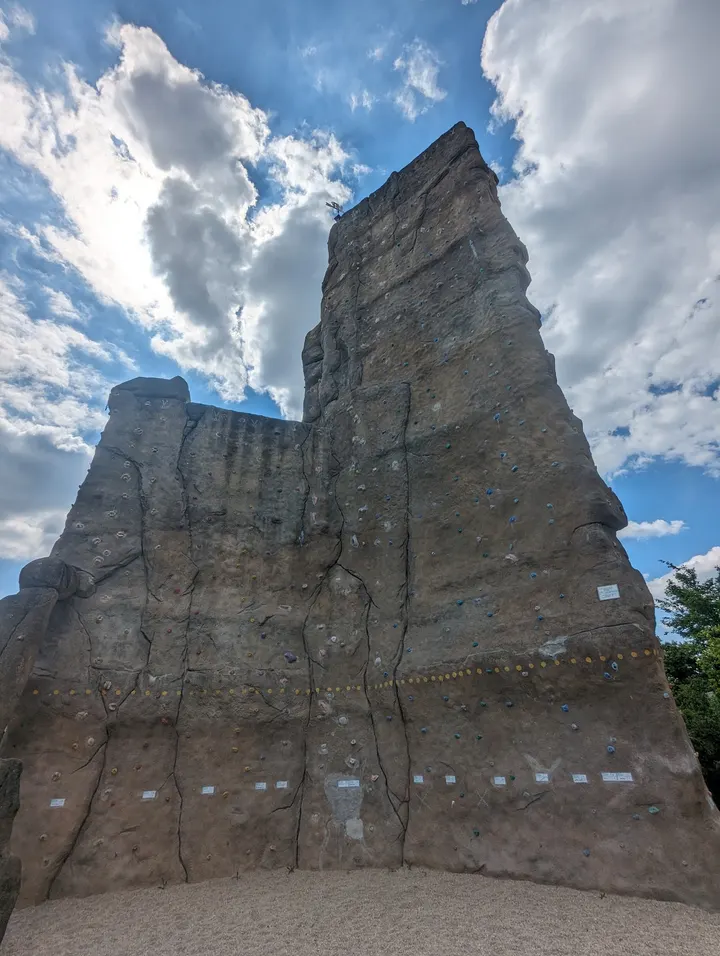 Kletterfelsen K4 — Klettern in Grünau-Mitte, Leipzig