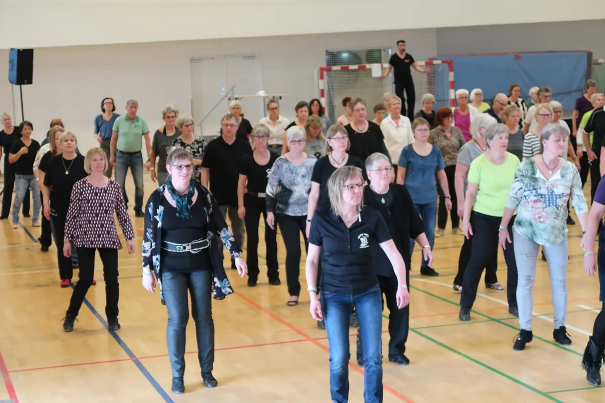 Aarhus Linedanze — dans-studio i Aarhus — bild 3
