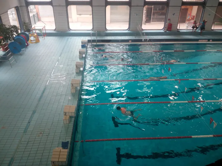 Piscine de la Cour des Lions — studio à Paris 11e Arrondissement, Paris — 3