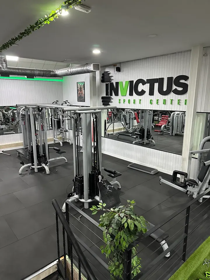 Invictus Sport Center — fuerza-studio en Polígono de San Antón, Albacete — 2