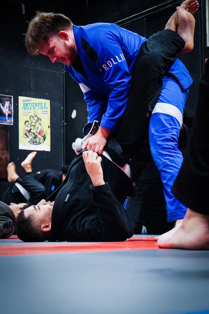 H2B - JIU-JITSU BRÉSILIEN — jjb-studio à Paris — 4