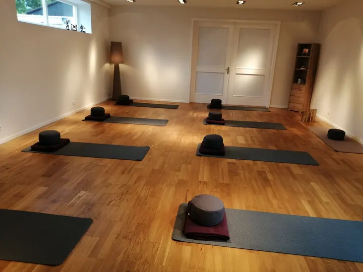 Yogaschule Friedberg — Yoga in Friedberg
