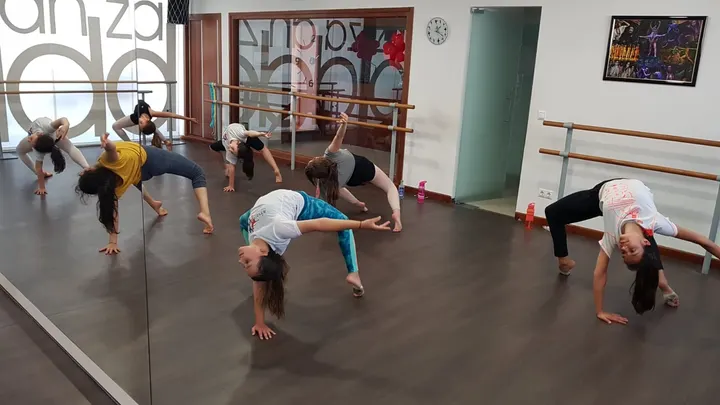 Academia Danza Abierta Valladolid — baile-studio en Plaza de Toros, Valladolid — 2