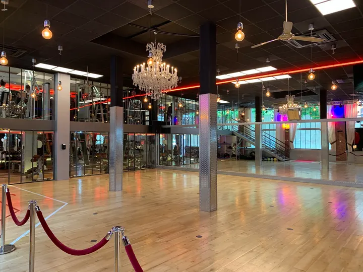 Lofting bis Rue du Point du Jour — yoga-studio à Boulogne-Billancourt — 5