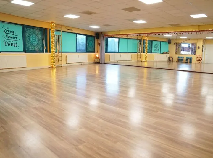Dansstudio Laetana — Dans in Strijp, Eindhoven