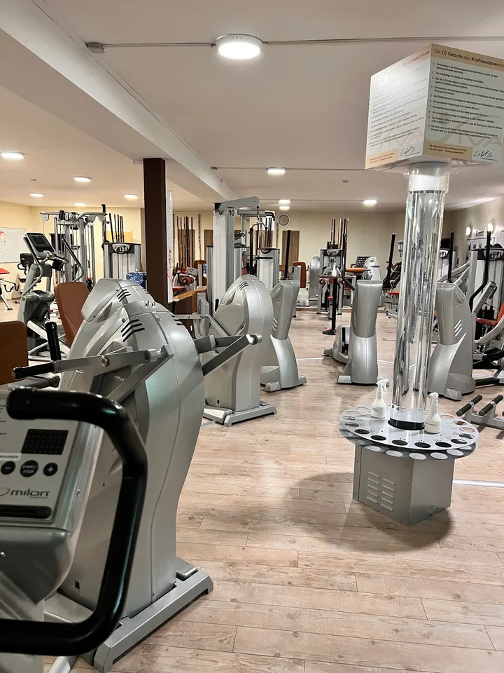 La Vita Fitness- und Gesundheitspartner — fitnessstudio in Homberg (Ohm) — 3