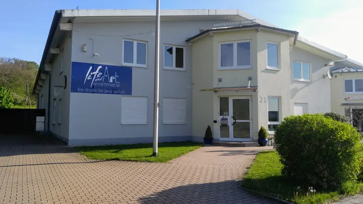 Life and Art — fitnessstudio in Crailsheim — 3