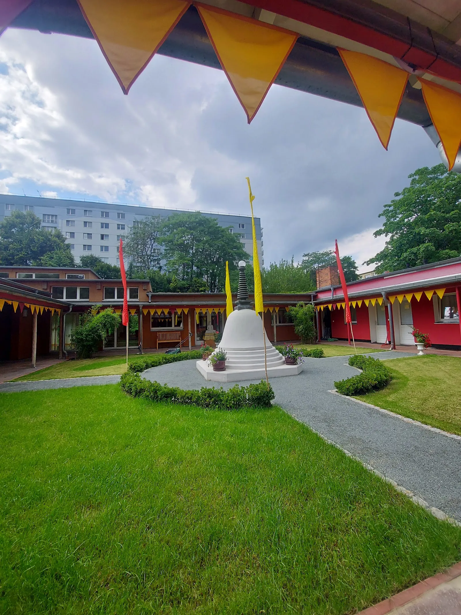 Lotos-Vihara Meditationszentrum — meditation-studio in Berlin — 5