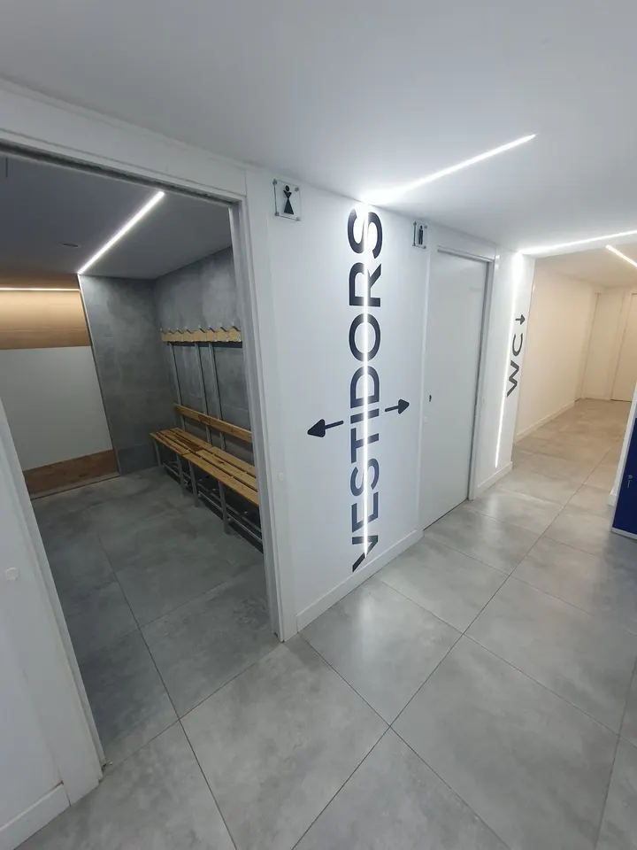 Escola i Sala de ball El Mirall — baile-studio en Lleida — 3