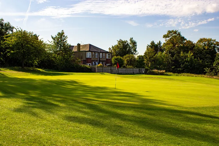 Everyone Golf Brent Valley Course Centr — Fitness Studio in Hanwell, London