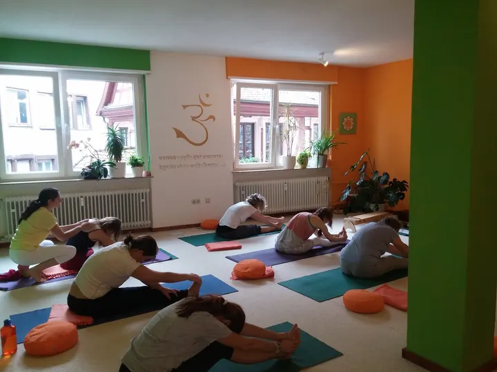 Yoga Vidya Kaiserslautern — Yoga in Betzenberg, Kaiserslautern