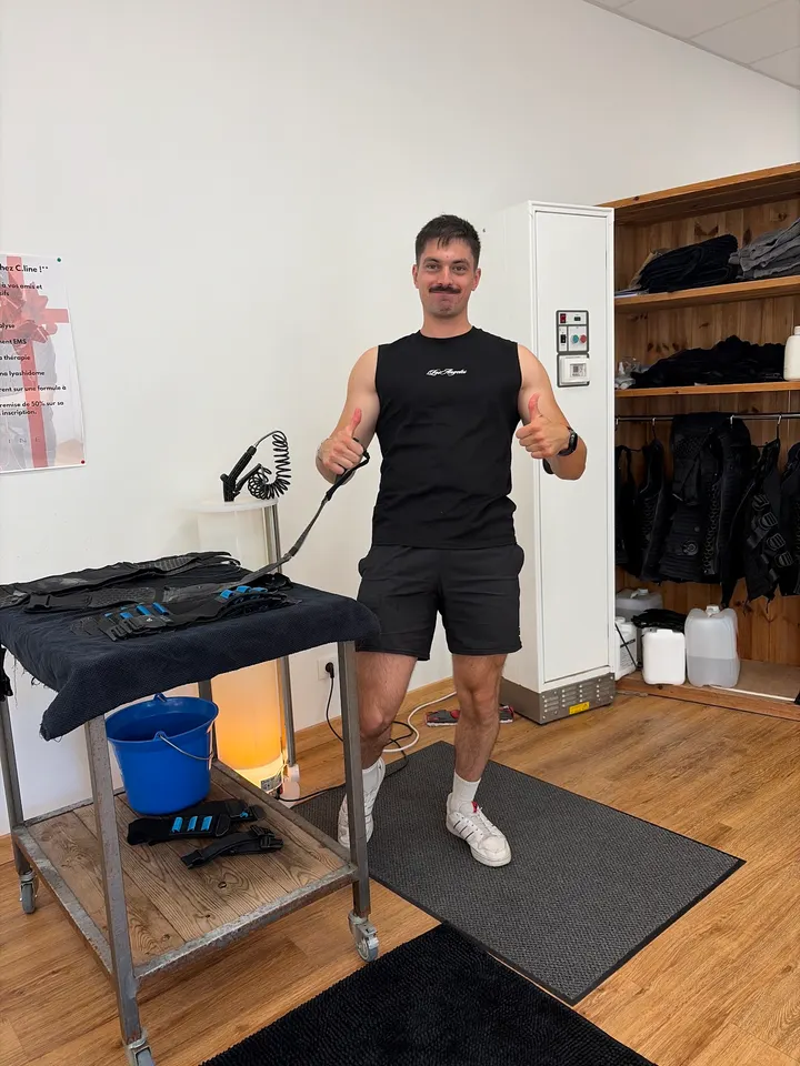 C-Line Électrostimulation — salle de fitness-studio à Gond-Pontouvre — 3