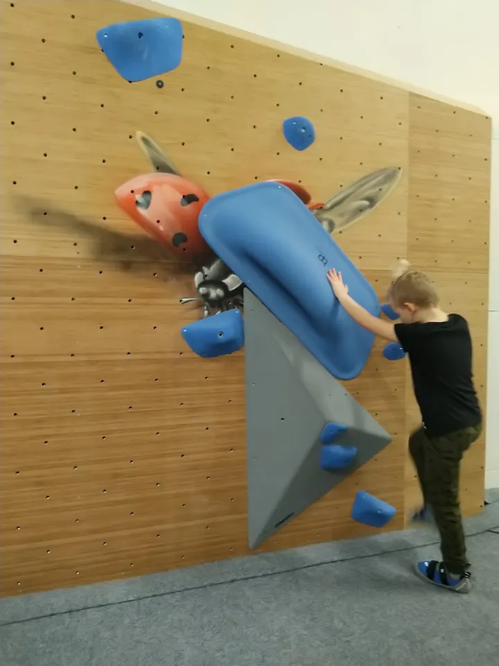 Boulders Aarhus Syd — klatring-studio i Viby J., Højbjerg — 2