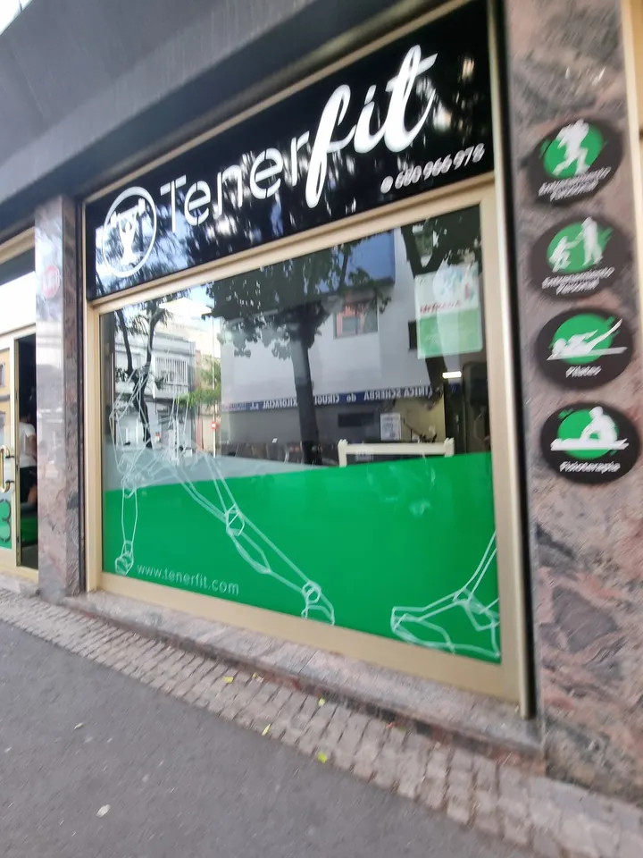 Tenerfit Centro de funcional y Tenerife — entrenamiento funcional-studio en Cuatro Torres, Santa Cruz de Tenerife — 3