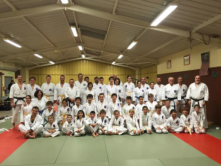 Himeji Karaté Club — arts martiaux-studio à Neuillé-Pont-Pierre — 3