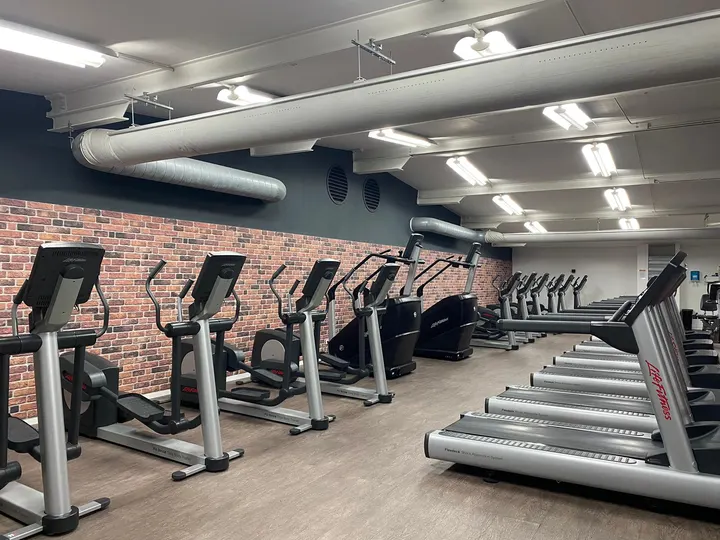 FISCHER FITNESS Hildesheim-Bockfeld — fitnessstudio in Hildesheim — 4