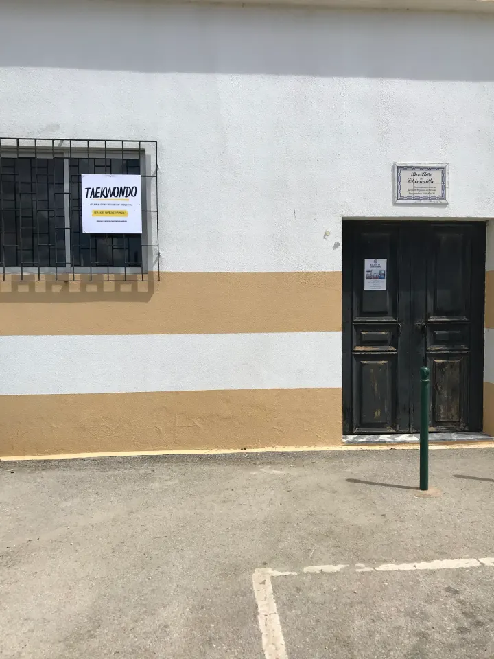 Escola Taekwondo Hugo Neves — Artes marciais em Biscaia, Palmela