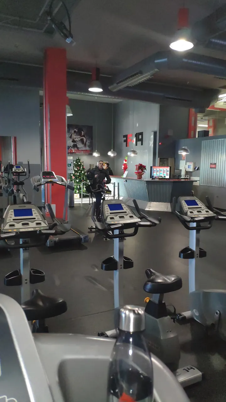 Fitness 19 Villalba — estudio de fitness-studio en Collado Villalba — 5