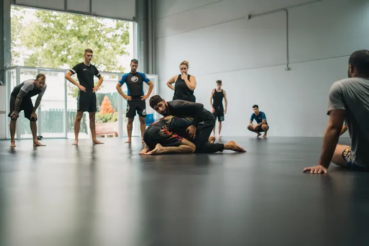 Gimnàs 12 Onzas — fuerza-studio en Reus — 3