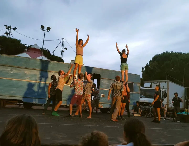 École de cirque Turbul' — arts aériens-studio à Nîmes — 3