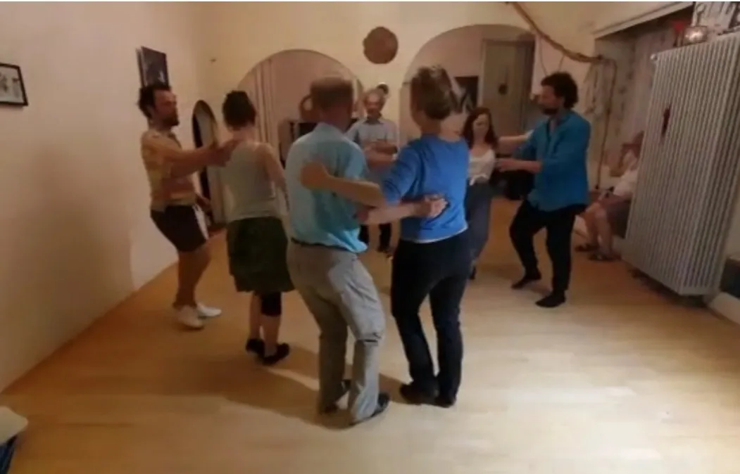 Saltango - Salsa - Kizomba - Tango Tanzschule Freiburg — tanz-studio in Unterwiehre-Nord, Freiburg im Breisgau — 2