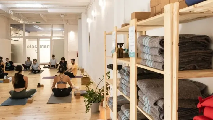 Sincronia Yoga Sala — yoga-studio en Gràcia, Barcelona — 3