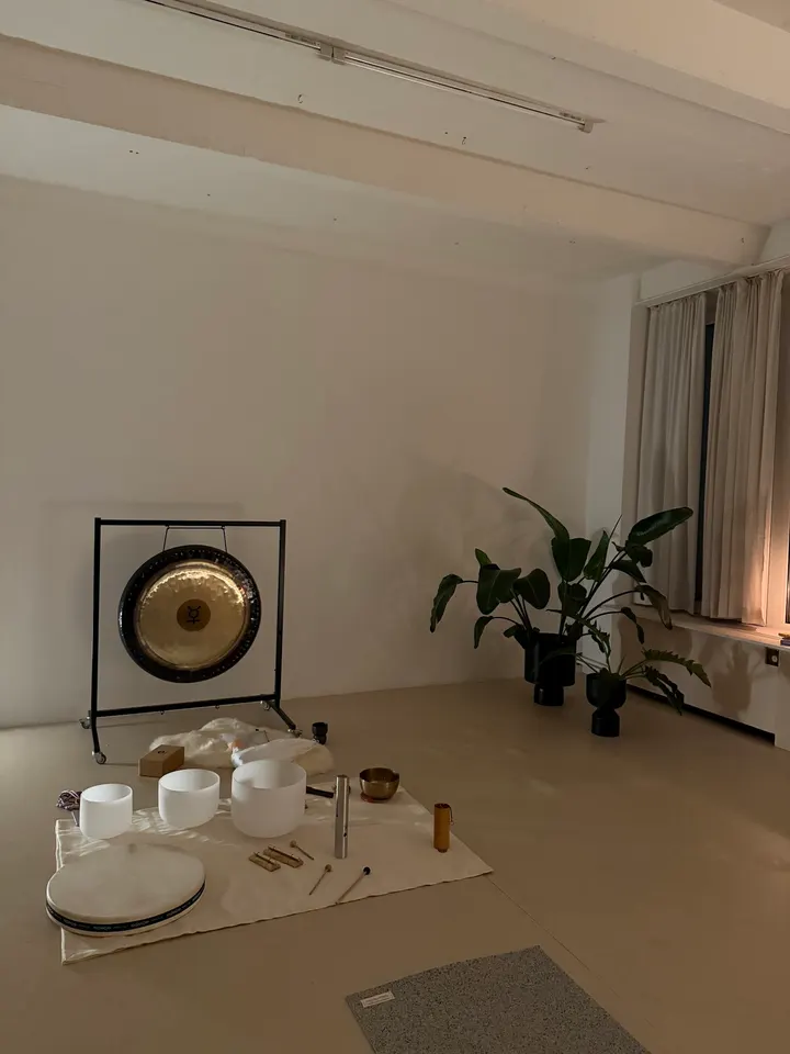 Latifee Yoga Studio Berlin — Yoga in Neukölln, Berlin