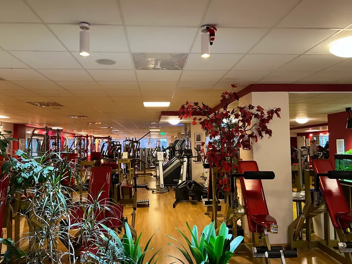 Lady Fitness Center Frauen — Fitnessstudio in Altona-Altstadt, Hamburg