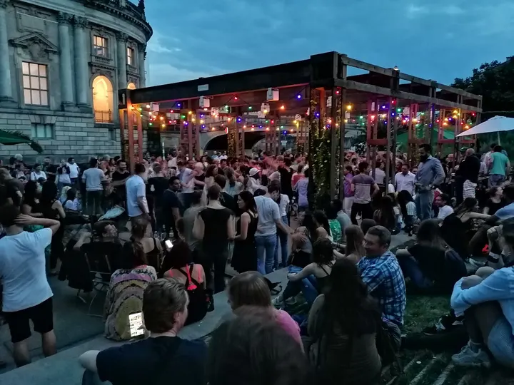 Tanzfläche Monbijoupark — tanz-studio in Mitte, Berlin — 3